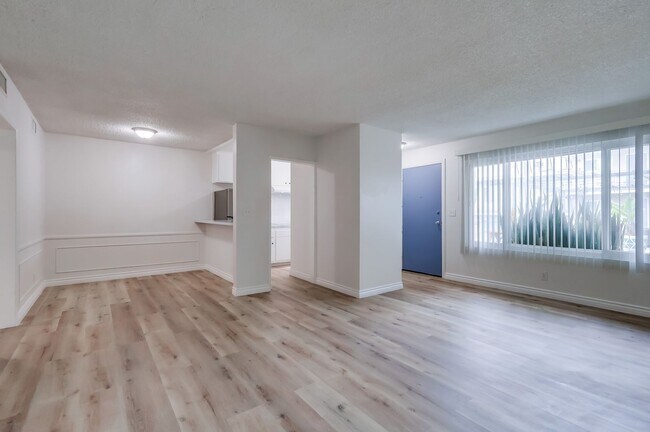Foto del interior - 621 E. 99th St