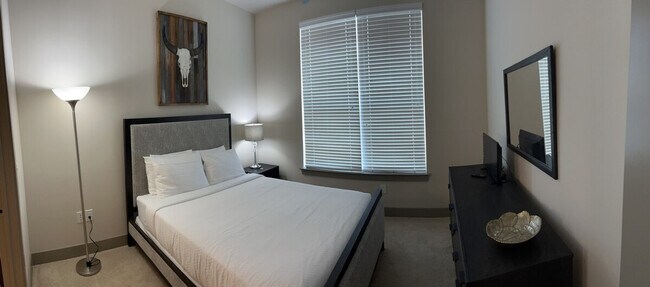 Foto del edificio - 5720 Carnegie Blvd