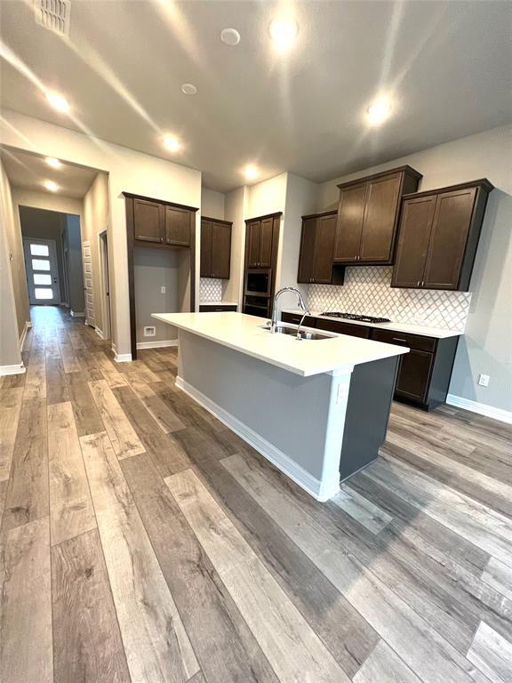 Foto del edificio - 24239 Maple Summit Ln