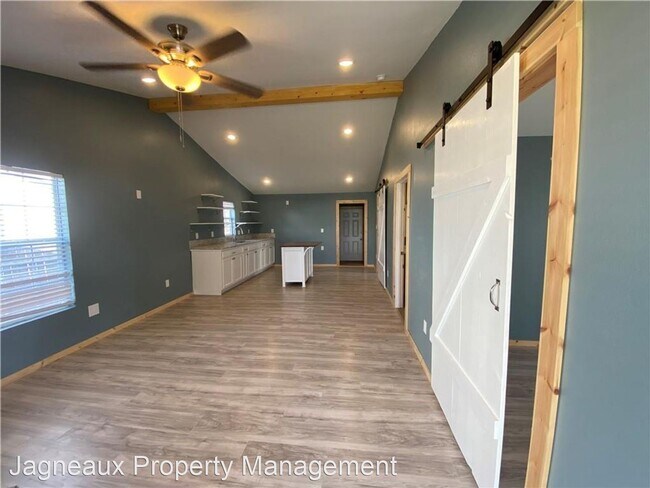 Foto del edificio - 2 br, 1.5 bath House - 908 18th St