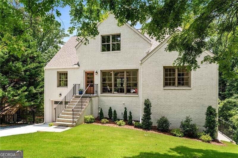 Foto principal - 1327 Harvard Rd NE