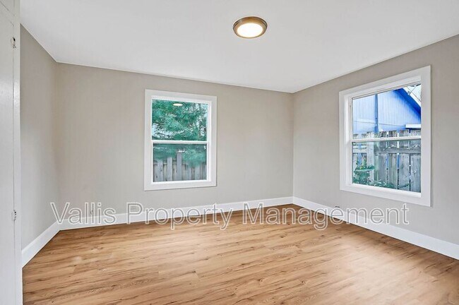 Foto del edificio - 351 19th St SE