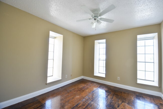 Building Photo - 201 Belle Terre Blvd