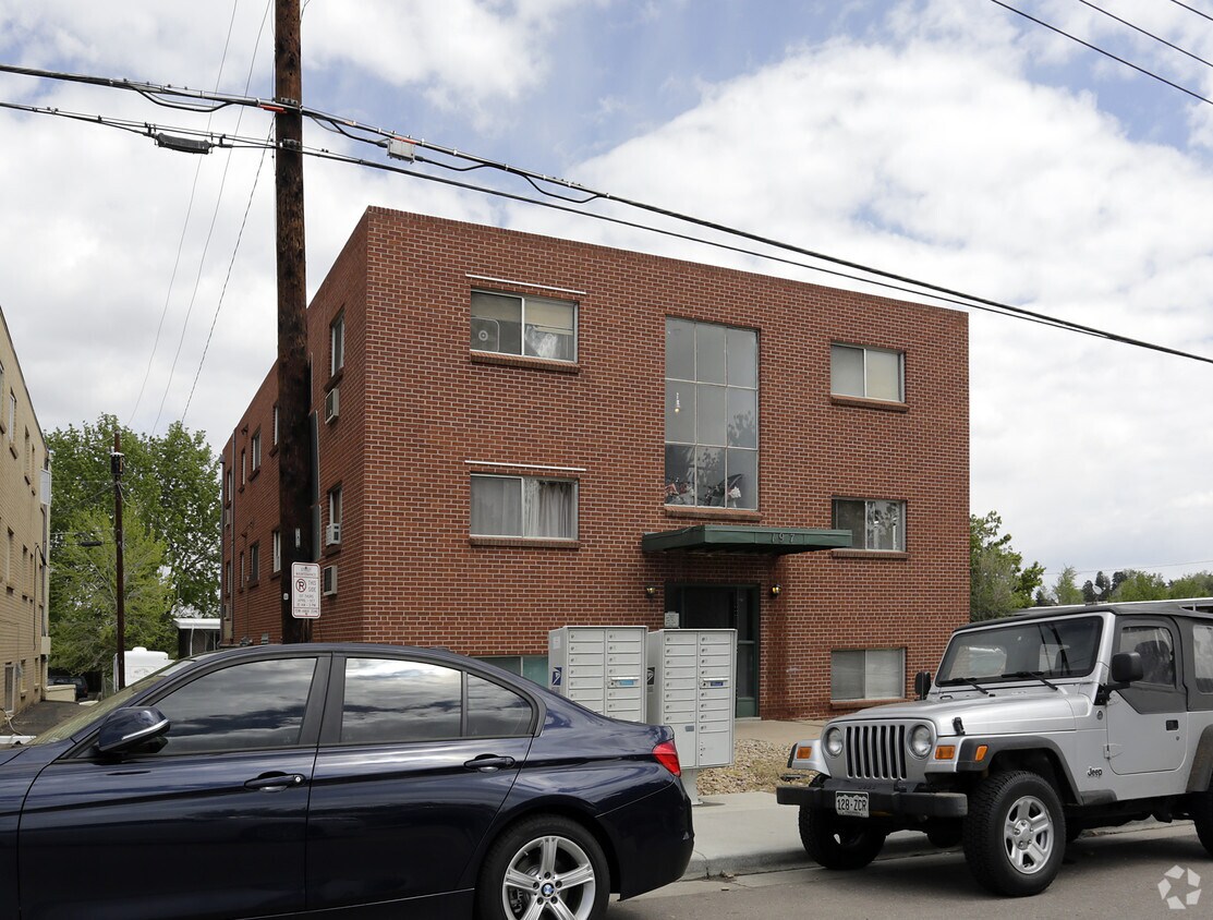 5550 S Sherman Cir, Littleton, CO 80121 Apartments in Littleton, CO