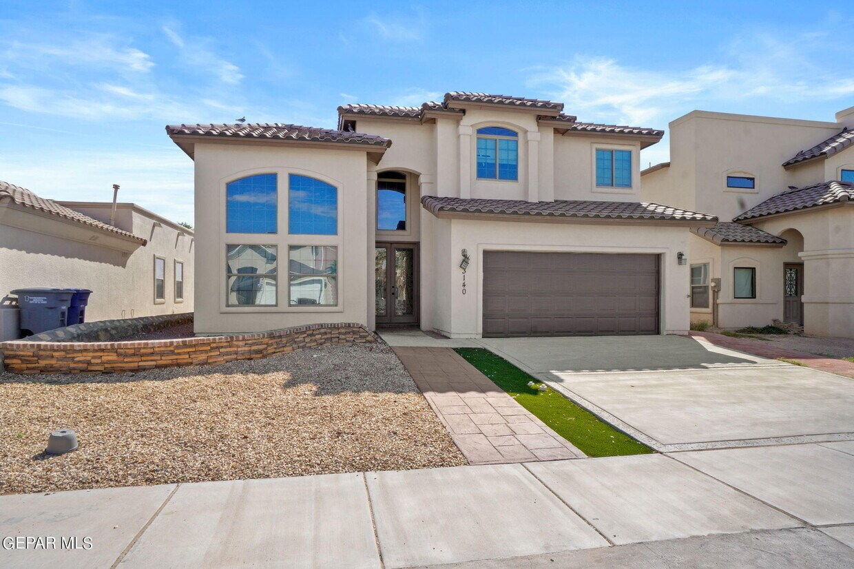 Primary Photo - 3140 Sunny Prairie Dr