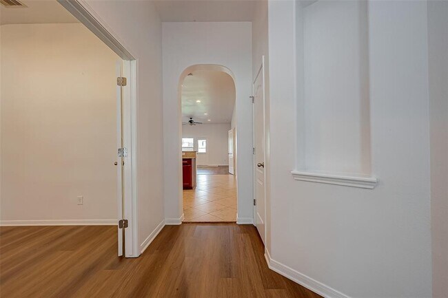 Foto del edificio - 502 Stream Mill Ln