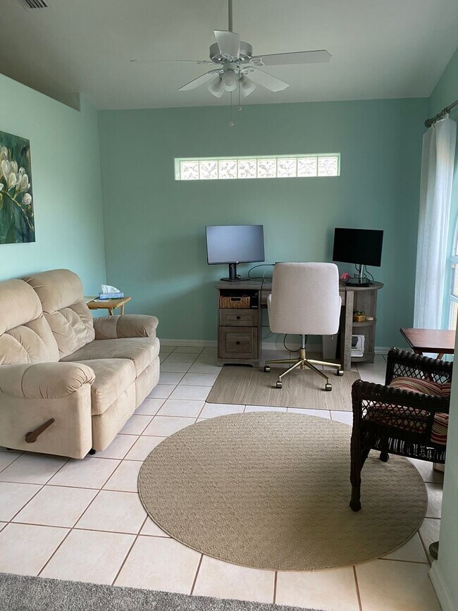 Foto del edificio - Gulf access community