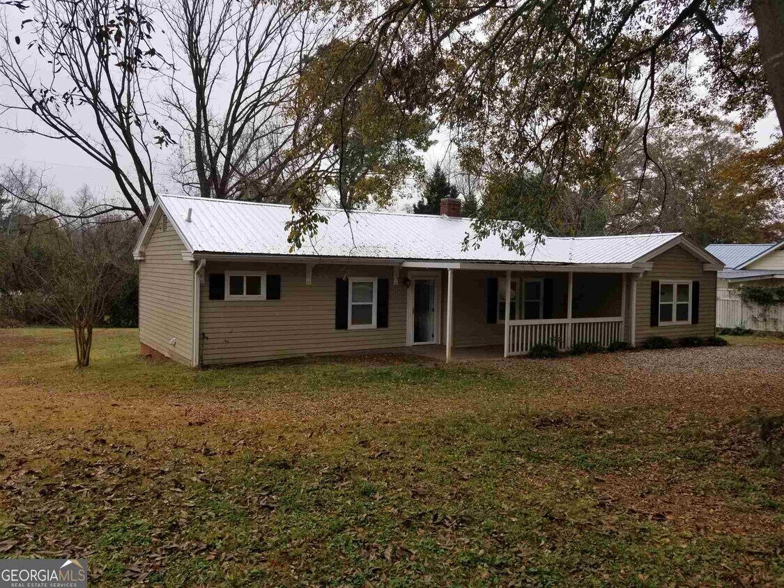 895 Lynn Ave, Jefferson, GA 30549 House Rental in Jefferson, GA