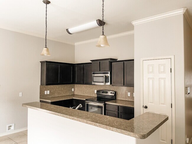 Foto del edificio - 1513 Oak Harbor Dr