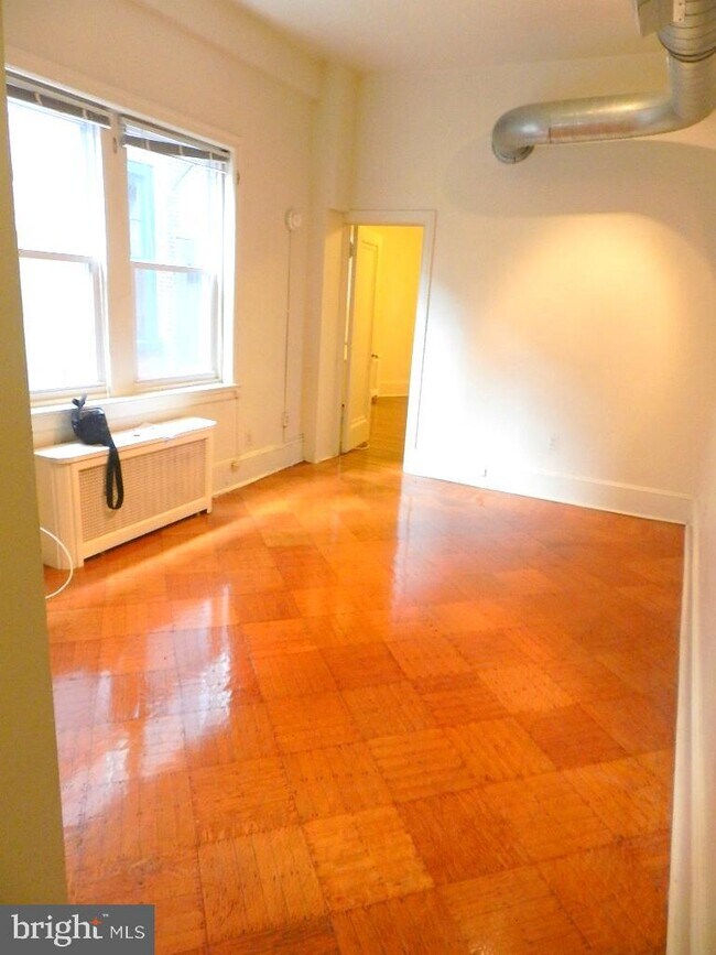 Foto del edificio - 1722 Spruce St