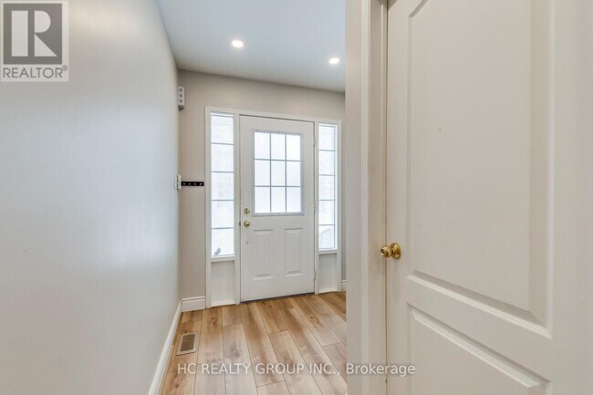 Building Photo - 1489 Heritage Way