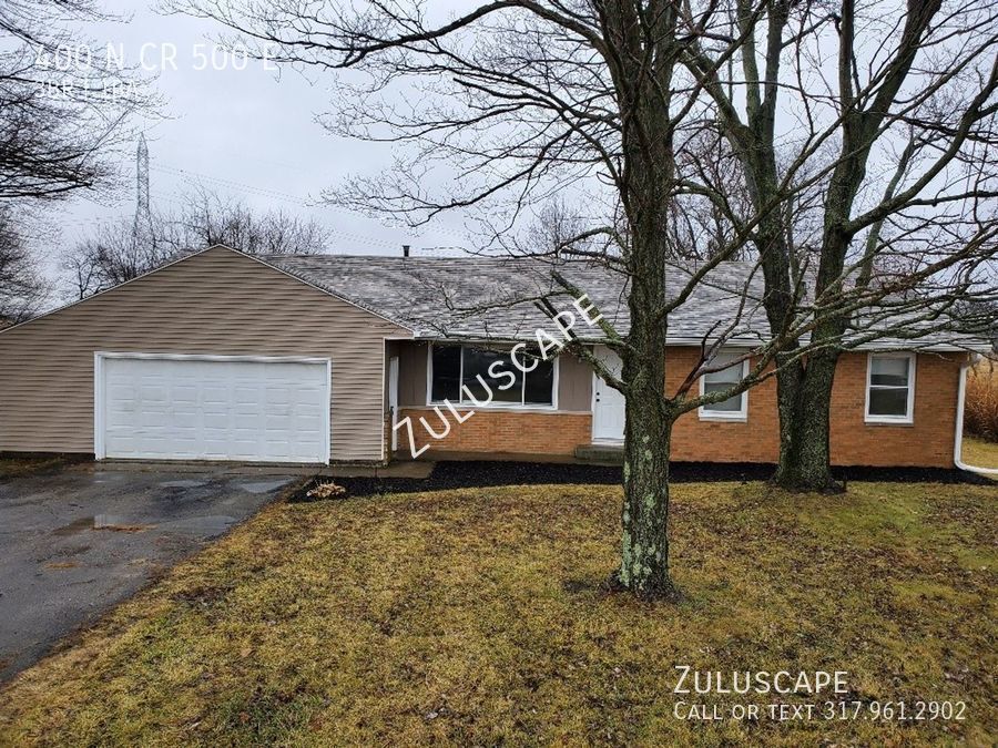 Primary Photo - Beautiful 3 bed/1 bath ranch w/ attached g...