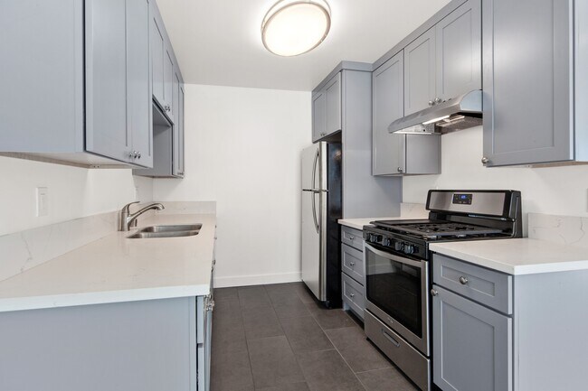 Foto del edificio - 445-455 Rose Ave