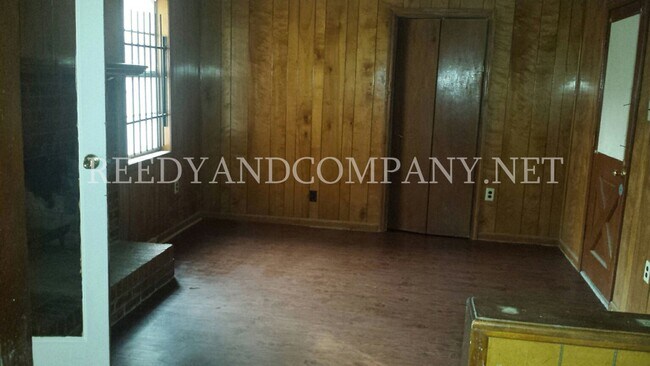 Foto del edificio - 3203 Morningview Dr