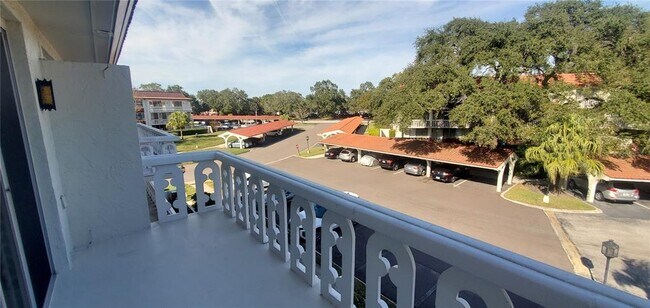 Foto del edificio - 1009 Pearce Dr