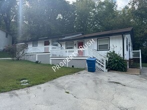 Building Photo - 3210 Joselin Ln