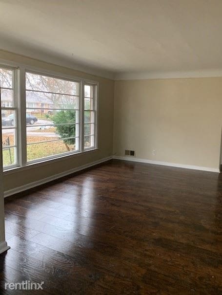 Foto del edificio - 3 br, 1 bath House - 3014 Menominee Ave