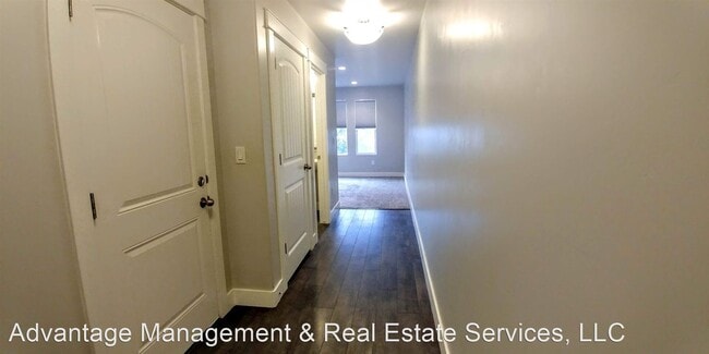 Building Photo - 14254 Draper Hill Dr