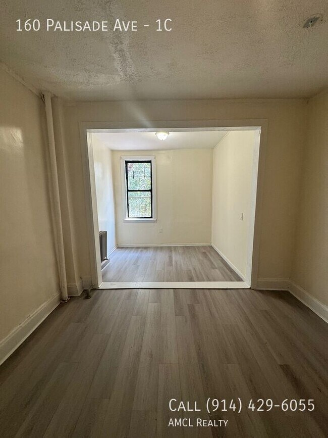 Foto del edificio - 160 Palisade Ave