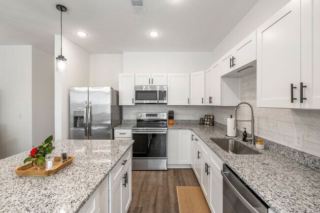 Building Photo - 4231 Barnwell Ave