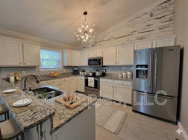 Foto del edificio - 332 Villa Dr