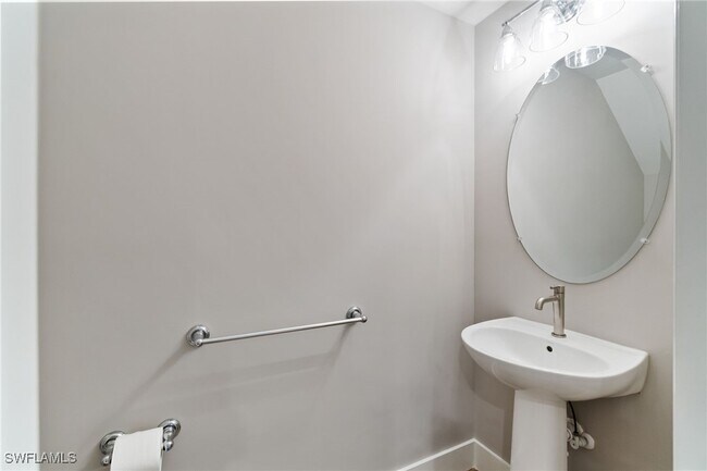 Foto del edificio - 16139 Ravina Way