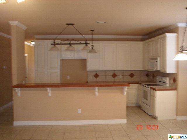 Building Photo - 3021 Green Mountain Dr