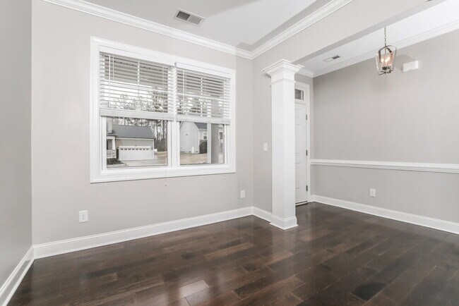 Foto del edificio - 190 Grey Hawk Dr