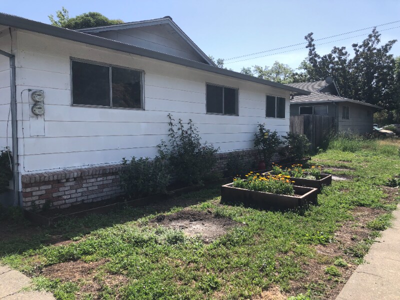 Foto principal - 1550 Herbert St