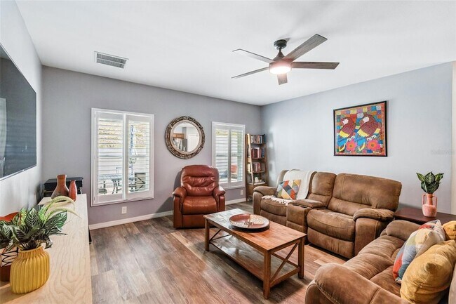Foto del edificio - 107 Park Hurst Ln