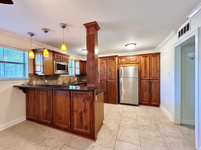Building Photo - Cozy Gated 1BR Condo with Pool & Perks – Coming Soon