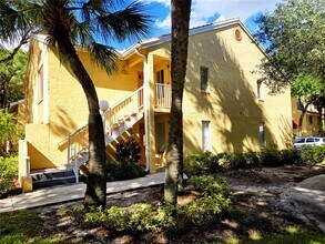 Building Photo - 922 Coral Club Dr