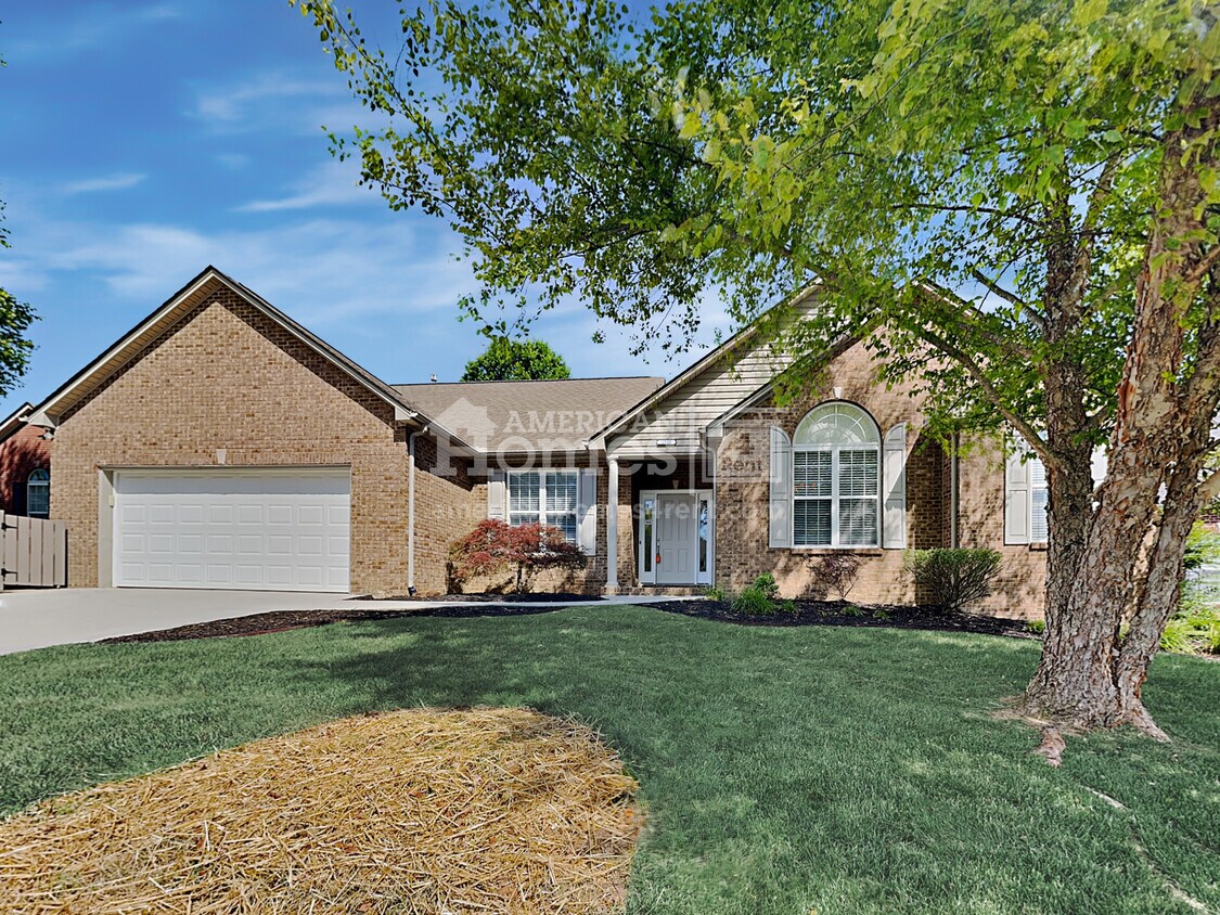 1520 Paxton Drive House Rental in Knoxville, TN