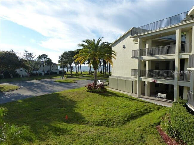 Building Photo - 2700 Bayshore Blvd