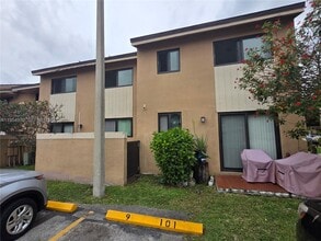 Building Photo - 15439 SW 80th St