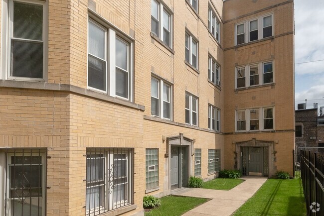 Building Photo - 1933 W Crystal St