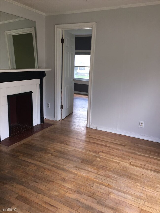Foto del edificio - 4 br, 2 bath House - 841 W Washington St 8...