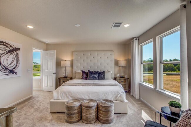 Building Photo - 17803 Pumpkin Vine Dr