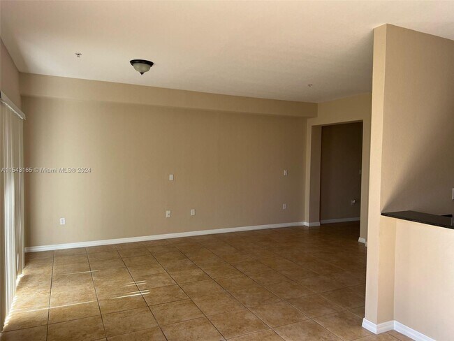 Building Photo - 10870 NW 88th Terrace