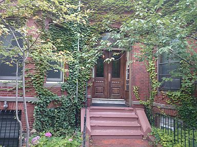 Primary Photo - 233 W Newton St