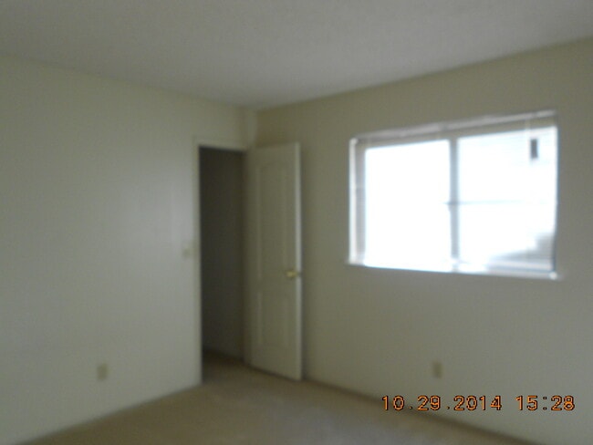 Building Photo - 1807 E Brandon Ln