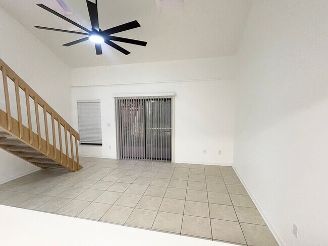 Foto del edificio - 2759 Hunt Club Ln