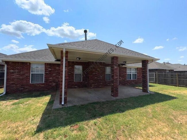 Photo - 241 West Pines Way, Mustang, OK 73064 House