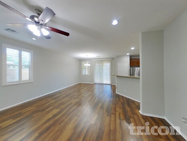 Foto del edificio - 3439 E Michelle Way