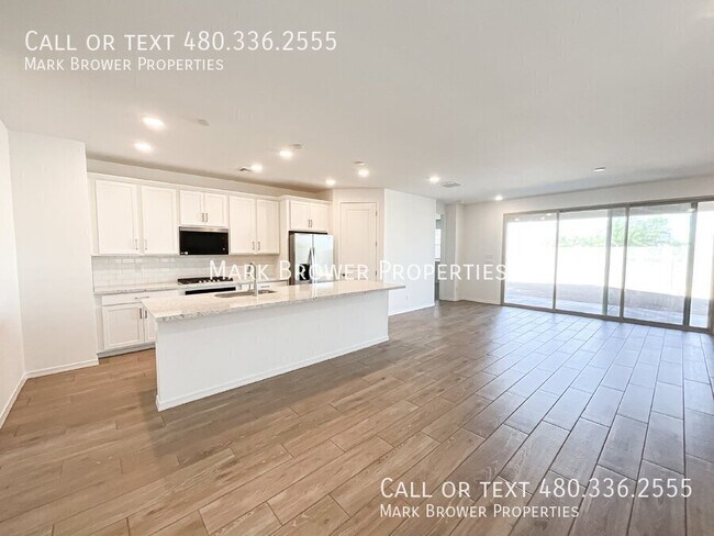 Foto del edificio - 34682 Ashwood Dr