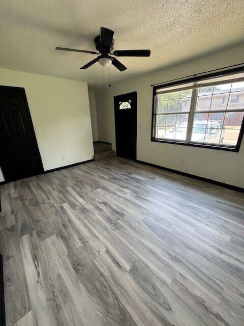 Foto del edificio - 108 Penny Ln