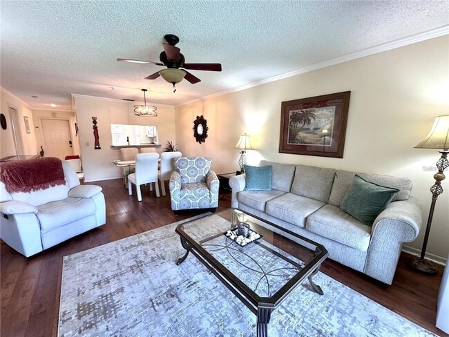 Foto del edificio - 6505 Stone River Rd