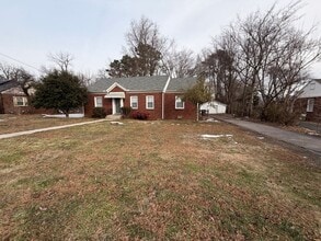 Building Photo - 1707 Greenland Dr