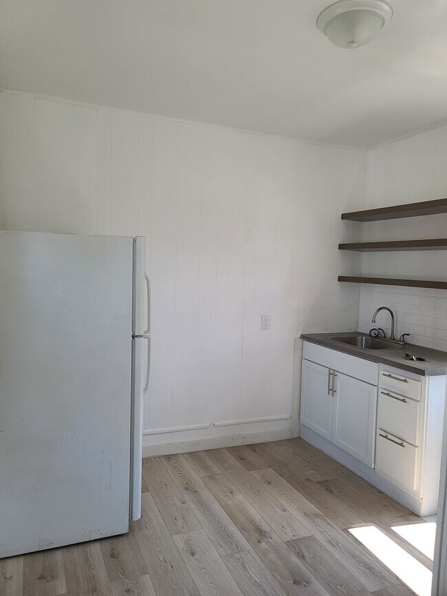 Foto del edificio - 210 W Union St