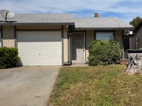 Building Photo - 5113-5115 Shell St